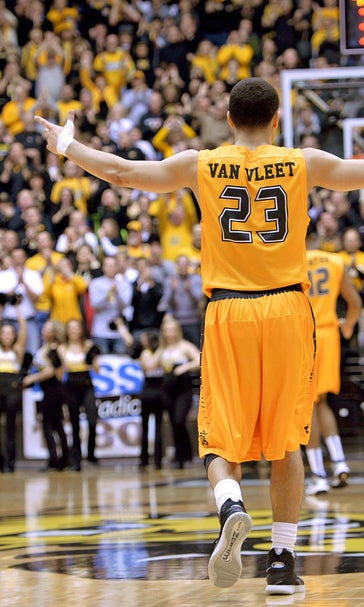 No. 4 Wichita State rolls past Evansville, remains unbeaten